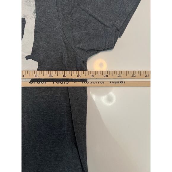 The Punisher Skull Logo Symbol White Skeleton l Gray Marvel T-Shirt - Picture 11 of 12